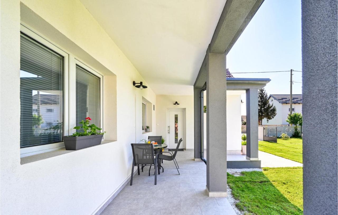 2 Bedroom Beautiful In * Trnovec