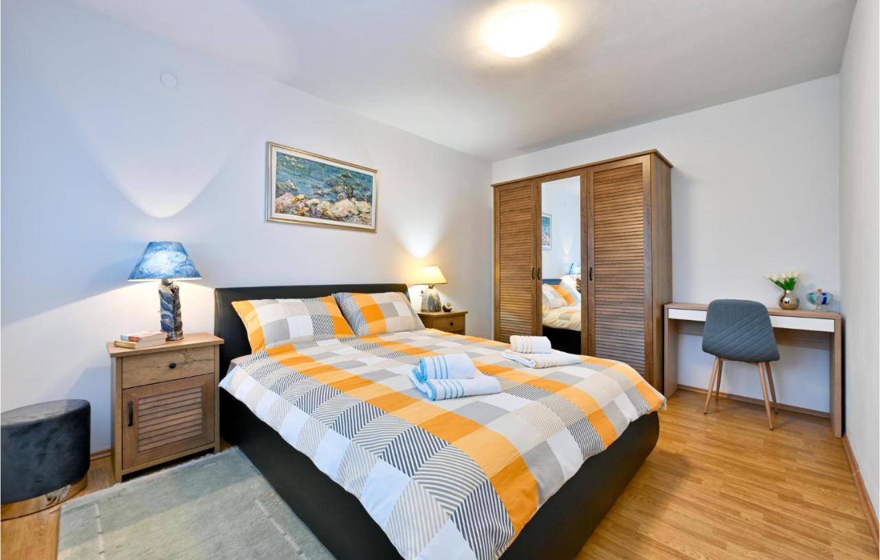 2 Bedroom Beautiful In * Trnovec